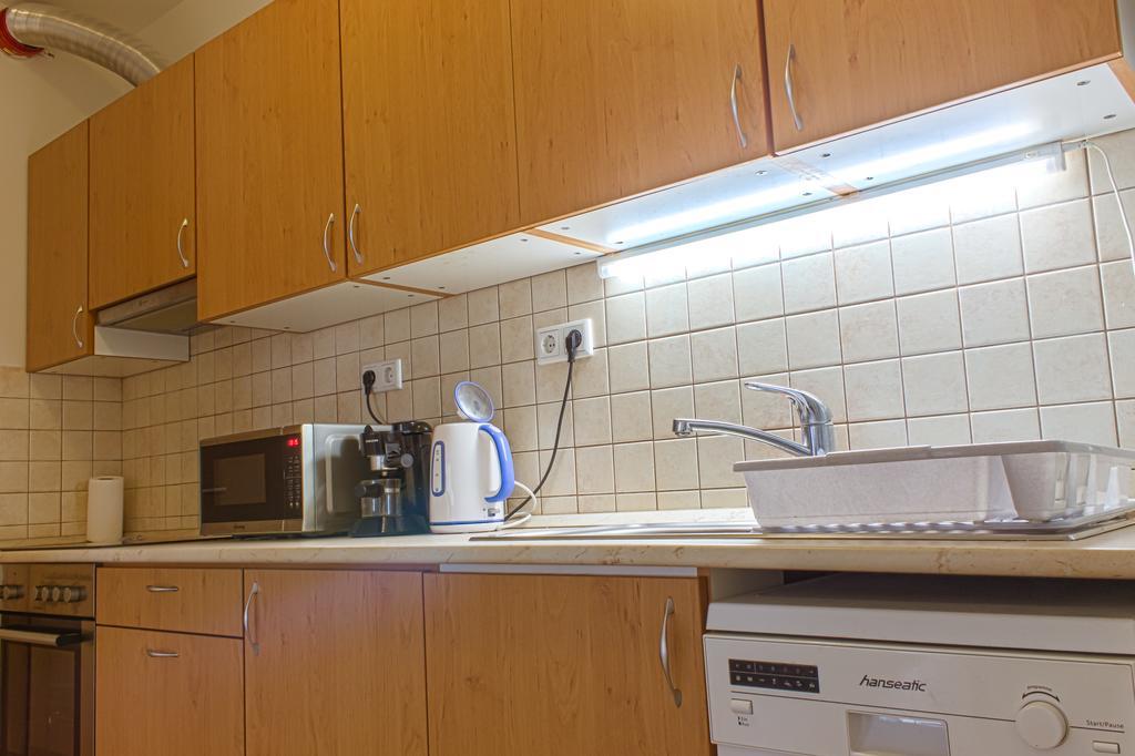 Dnd, Kun Apartments, Keleti Railway Station Budapešť Pokoj fotografie