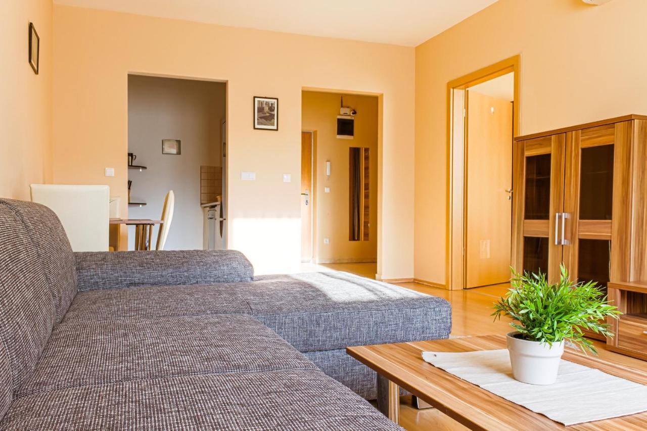 Dnd, Kun Apartments, Keleti Railway Station Budapešť Pokoj fotografie